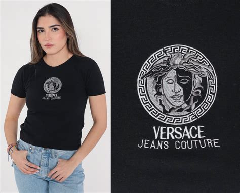 tessuto inventato da versace|gianni Versace stilisti.